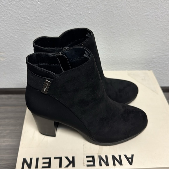 Anne Klein Rina Stacked Heel Dress Booties / Water Resistant - Picture 5 of 6